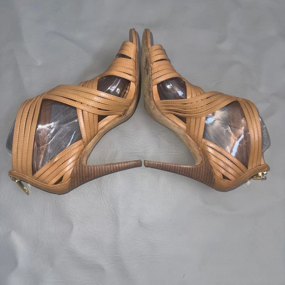 Tory Burch Tan Leather Strappy Caged Stiletto Heels Sandals Gold Logo Zip 8.5M